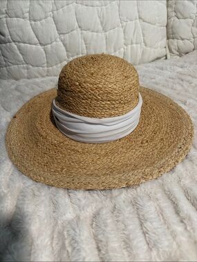 Scala Natural Straw Sun Hat with White Band